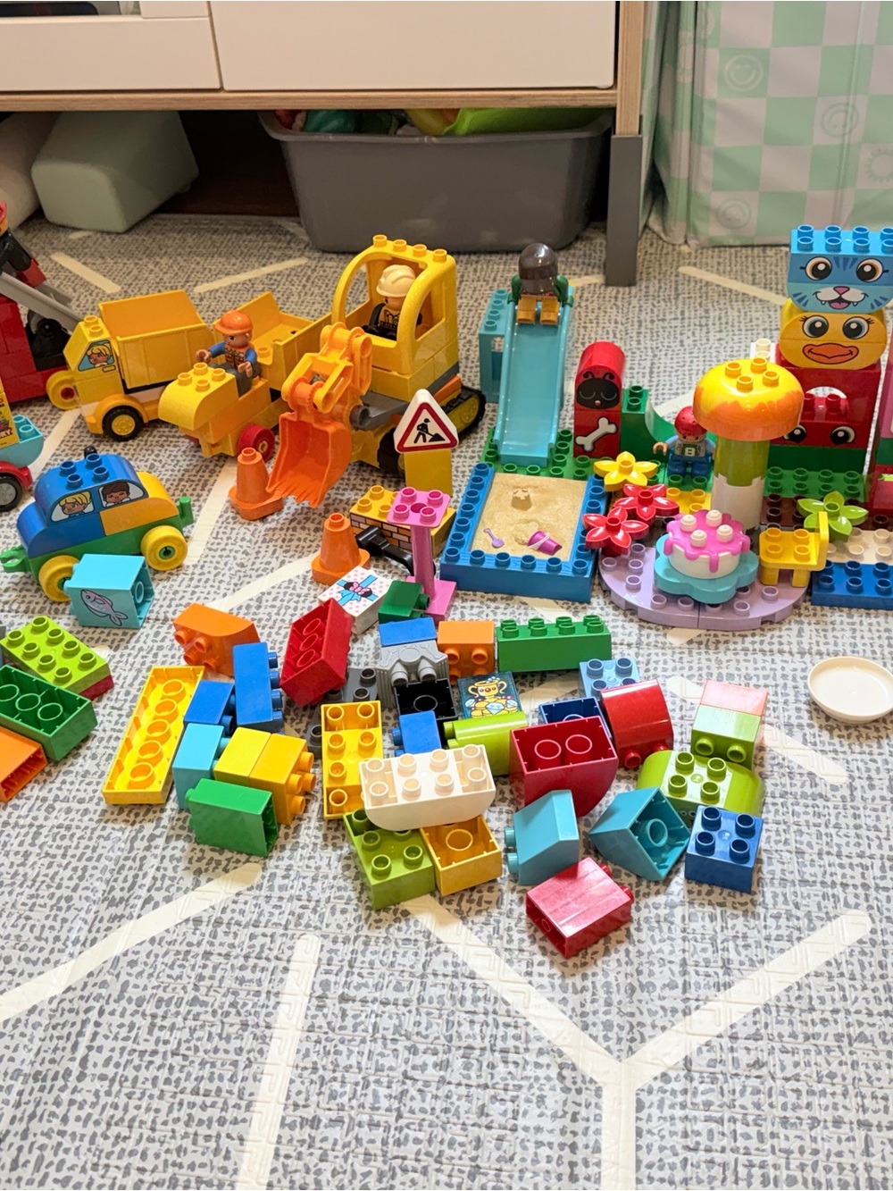 Lego Bright Multi-Color Duplo Block Set 5lb
